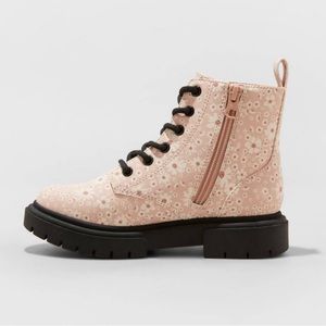 New in box, girls Kayden, floral print, lug soul lace up zipper boots.